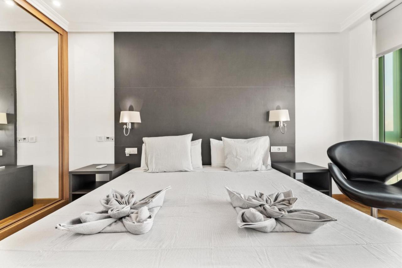 Home2Book Stylish Apartment Arrecife Beach Exterior photo